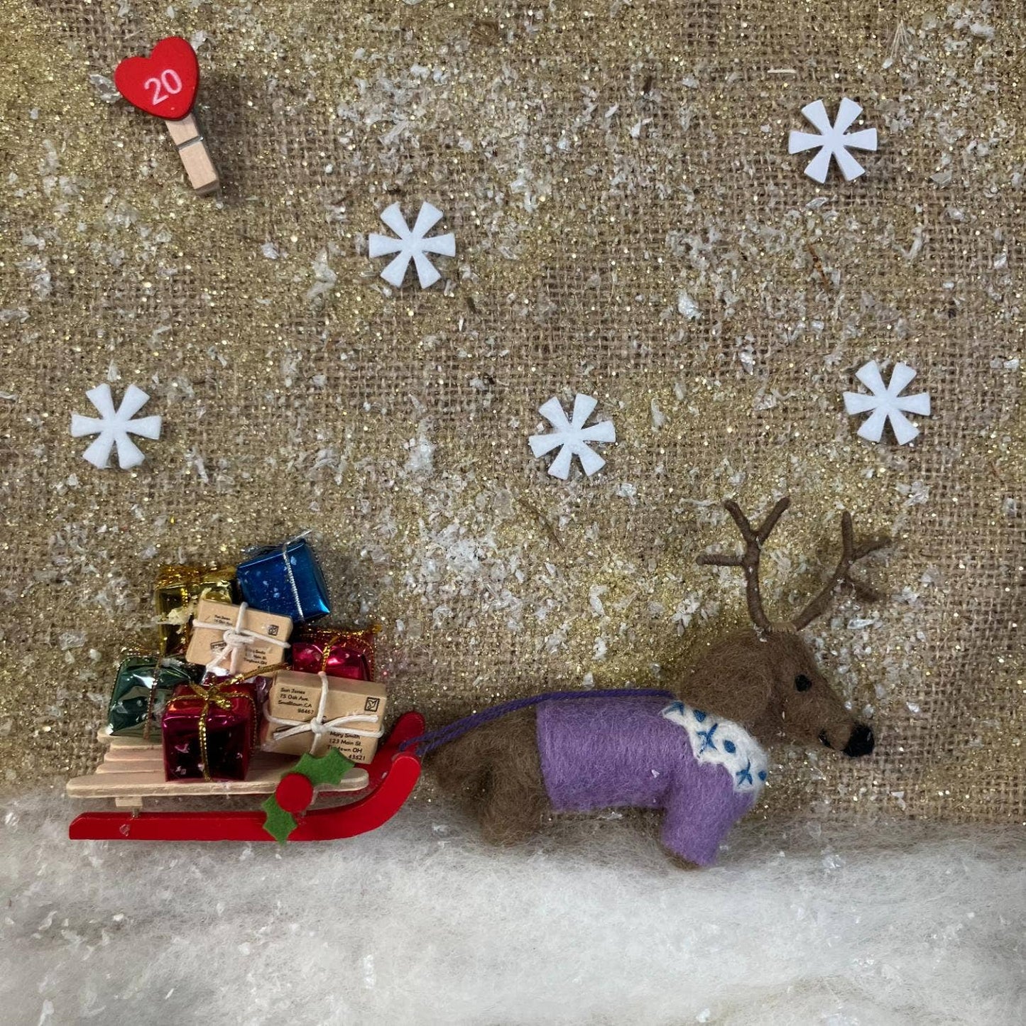 Handgefertigte Filz-Dackel-Weihnachtsdekoration