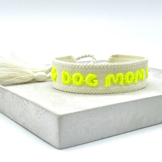 DOG MOM Statement Armband gewebt, bestickt