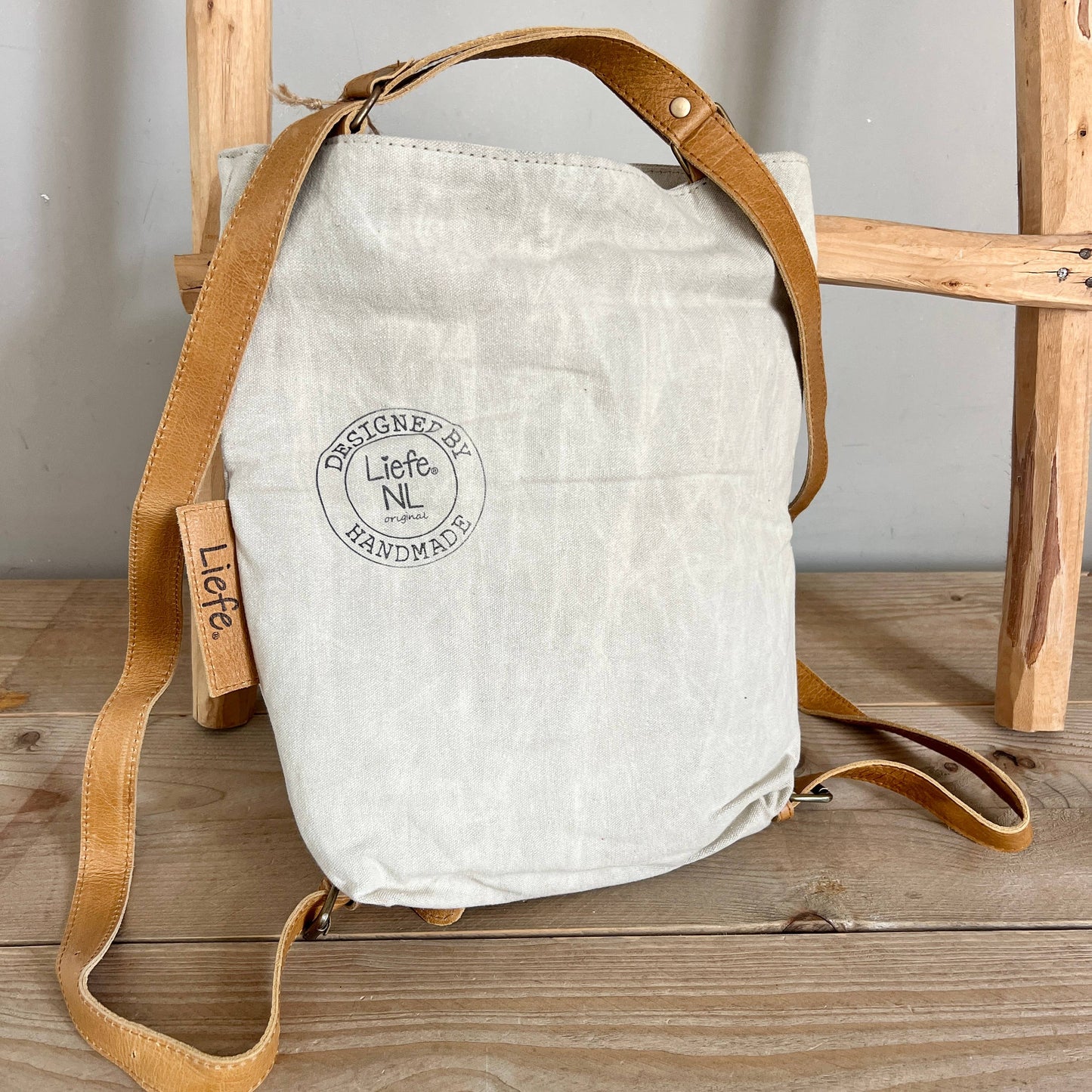 Rucksack klein Stern schwarz (vintage leichtes Segeltuch) NEU