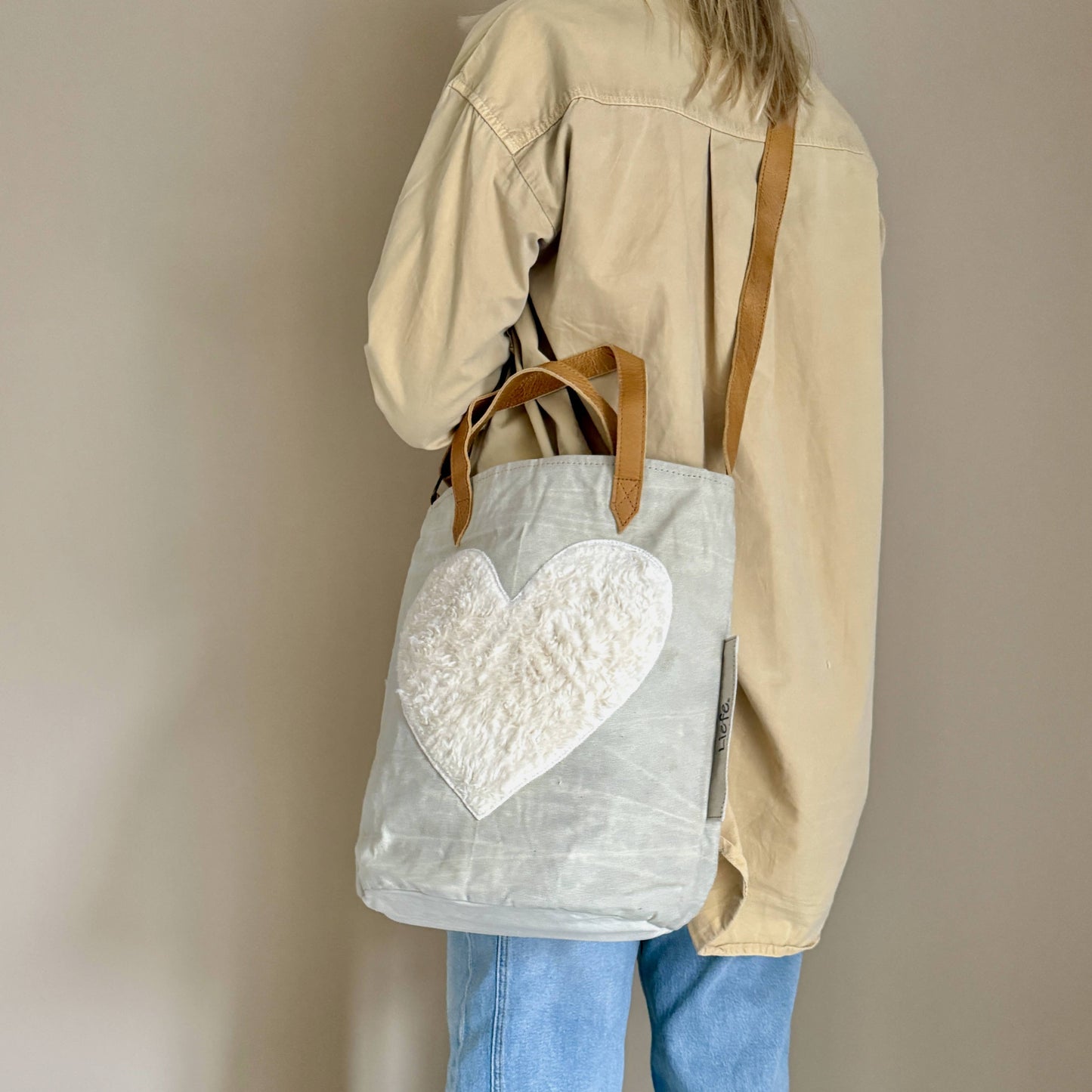 BucketBag Teddy Herz (vintage light)