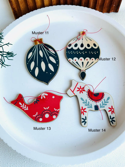 Holz Anhänger, Baumschmuck, Anhänger Weihnachtsbaum, Christbaumschmuck, personalisiert, Weihnachtsdeko, Gastgeschenk Weihnachten, Folk Art,