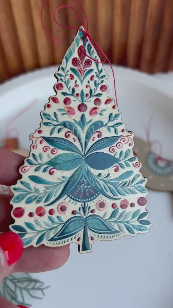 Holz Anhänger, Baumschmuck, Anhänger Weihnachtsbaum, Christbaumschmuck, personalisiert, Weihnachtsdeko, Gastgeschenk Weihnachten, Folk Art,