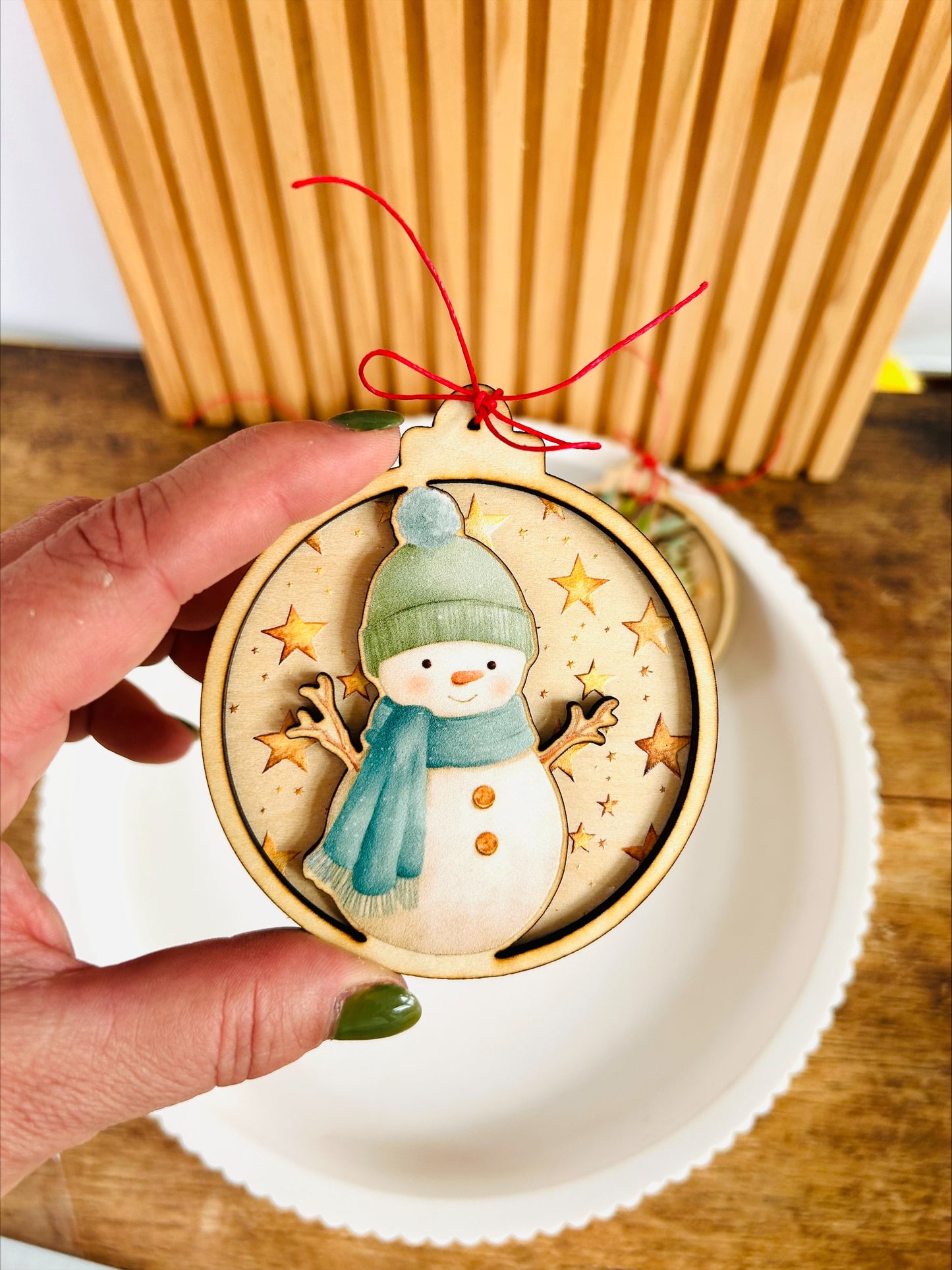 Weihnachtskugel, Baumschmuck, Holzanhänger