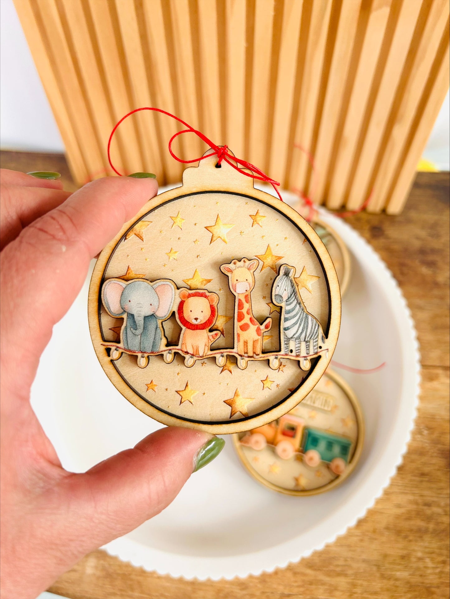 Weihnachtskugel, Baumschmuck, Holzanhänger